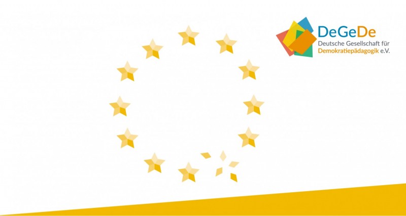 Flyer der DeGeDe zum Thema Demokratiepädagogik und Europaskepsis